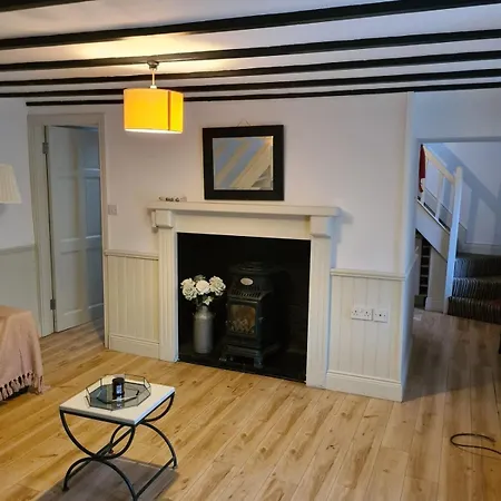 Horseshoe Cottage, كيلارني